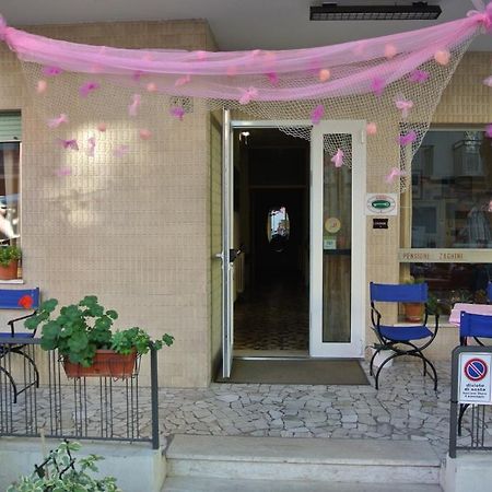 Hotel Zaghini Rimini Bagian luar foto