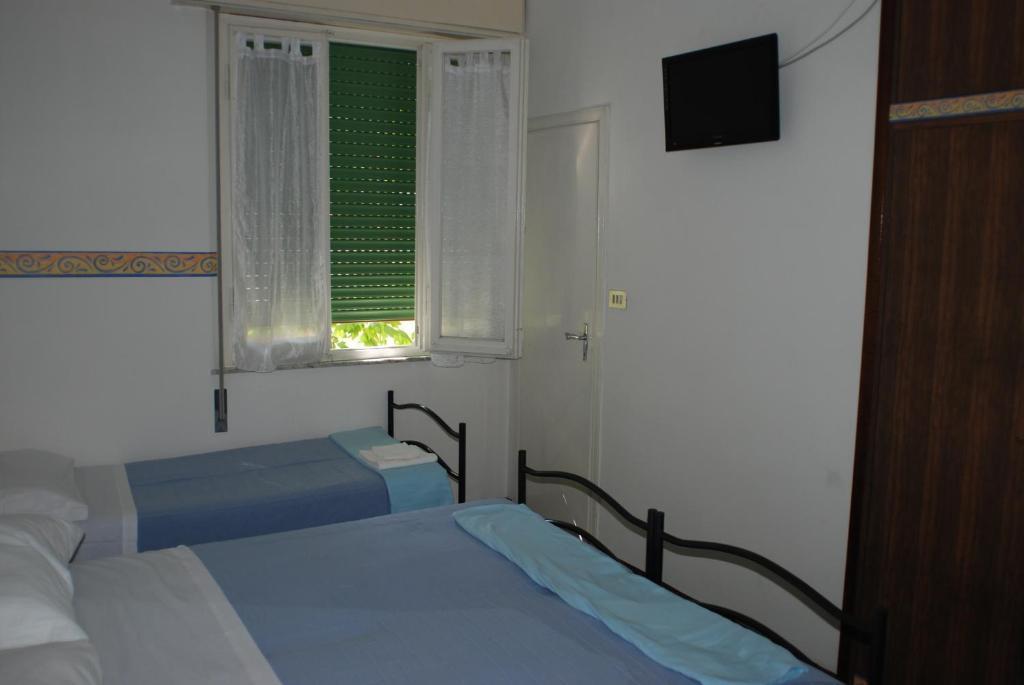 Hotel Zaghini Rimini Bagian luar foto