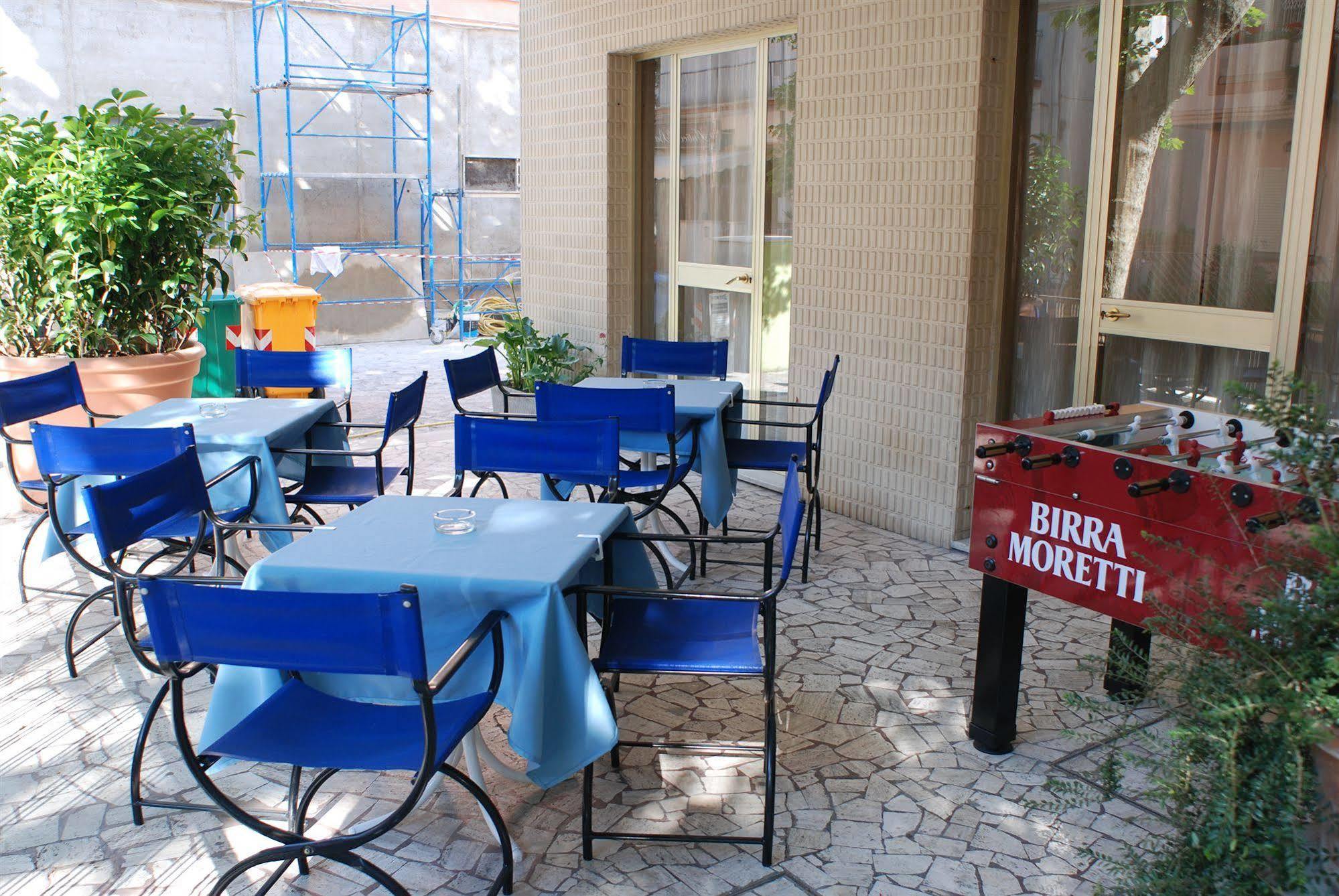 Hotel Zaghini Rimini Bagian luar foto